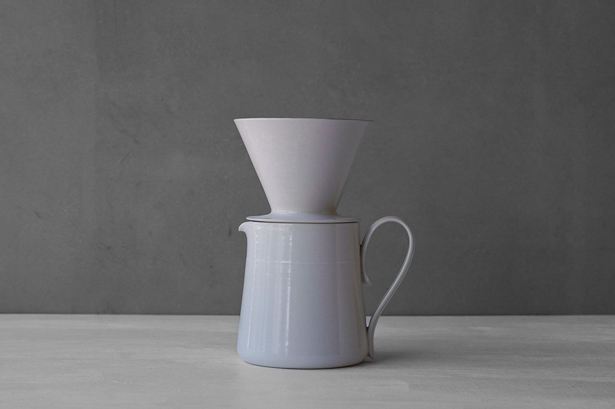 Tatsuya Hattori White Silver Glaze Coffee Dripper