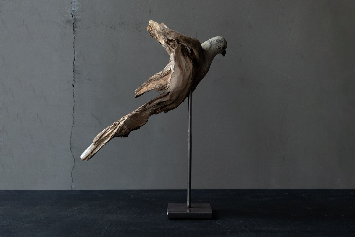 Norihisa Mizuta / bird with pewter accents