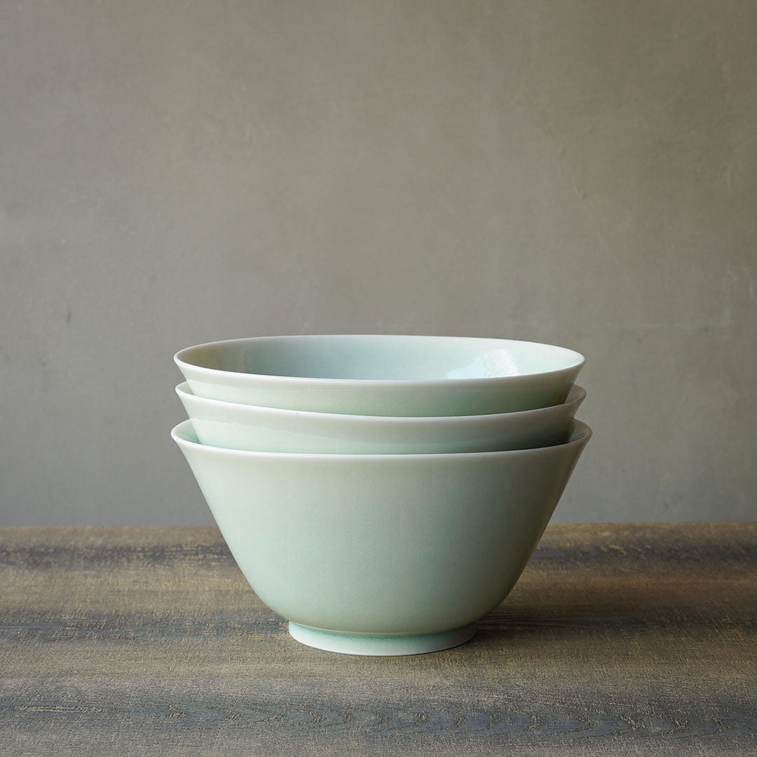 Celadon Small Bowl "Makai"
