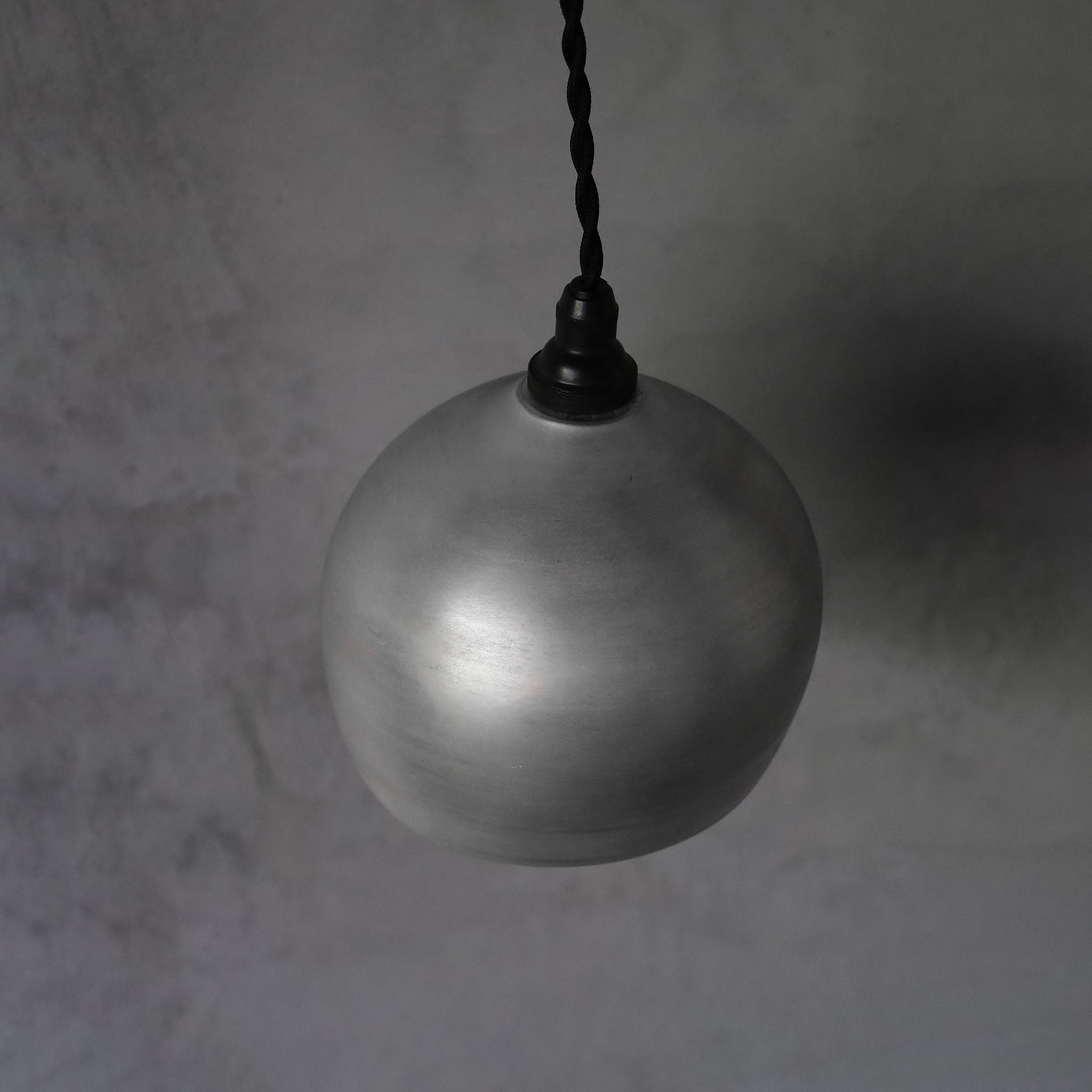 Atsushi Funakushi  Pendant Light - Round Silver