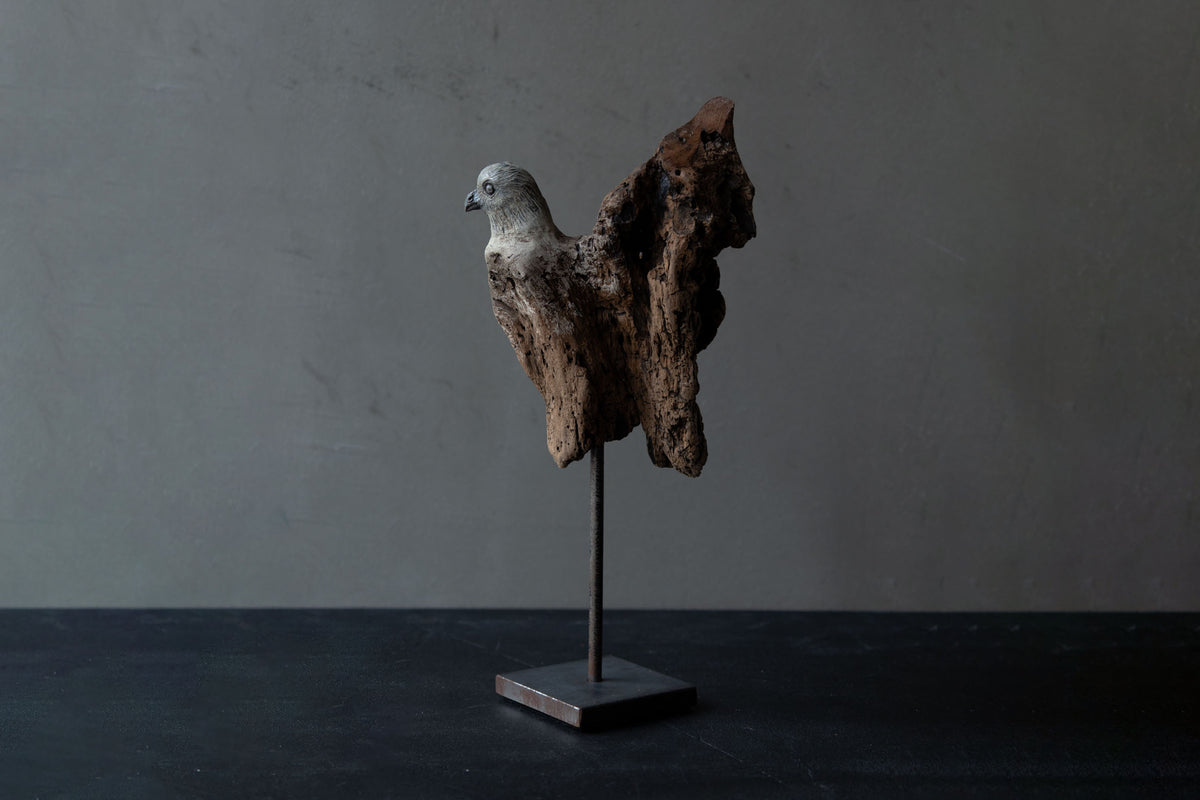 Norihisa Mizuta / bird with pewter accents