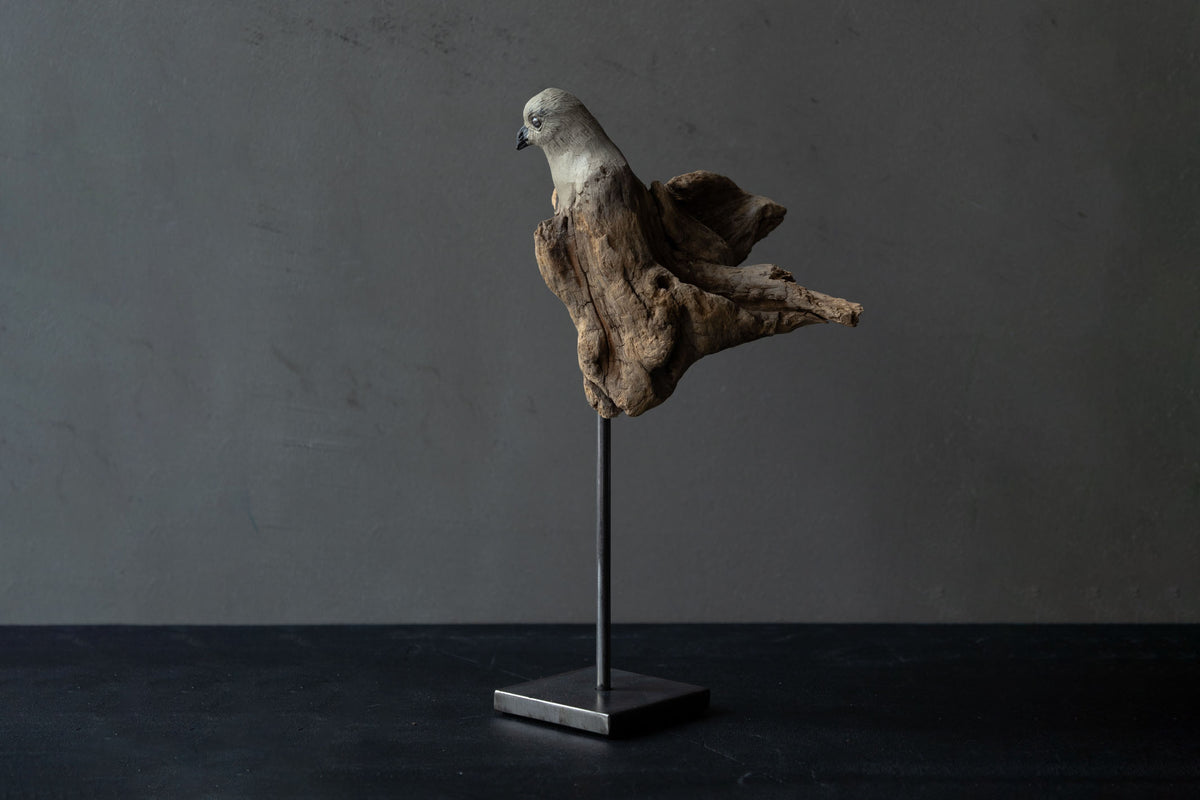 Norihisa Mizuta / bird with pewter accents