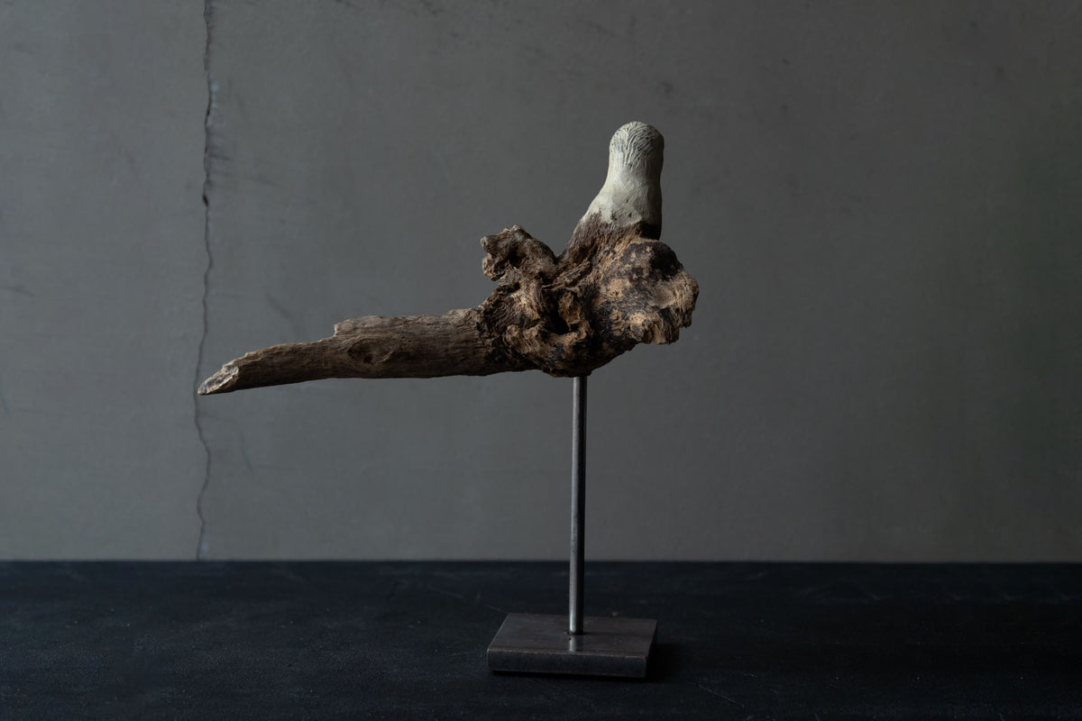 Norihisa Mizuta / bird with pewter accents