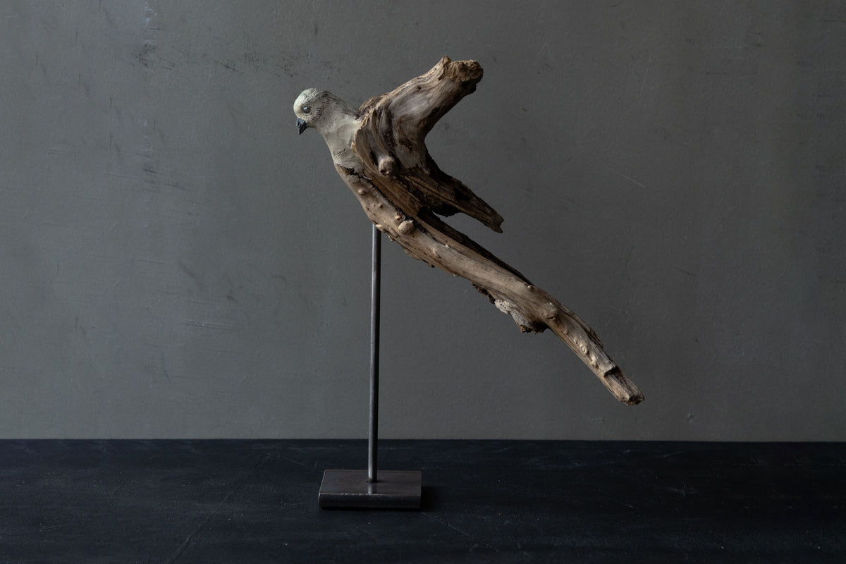 Norihisa Mizuta / bird with pewter accents