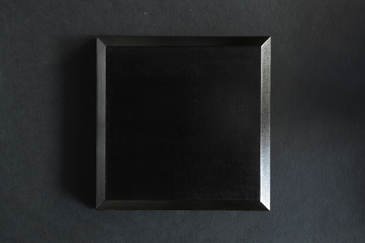 Akito Akagi / Square Plate  240mm/Black